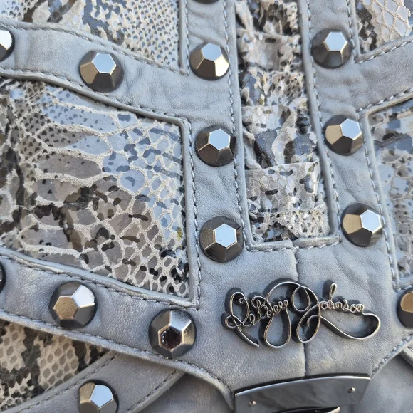 BETSEY JOHNSON VINTAGE LEATHER 'BUTTERFLY BLING' SATCHEL - Picture 3 of 12